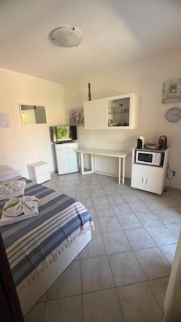 Ferienwohnung Casa Sibilla Bi-Locale Con Terrazza A 60 Metri Dal Mare Marinella  Exterior foto